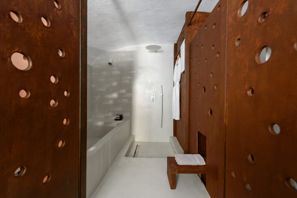 Wooden Decorative Divider - Rafa Architecture